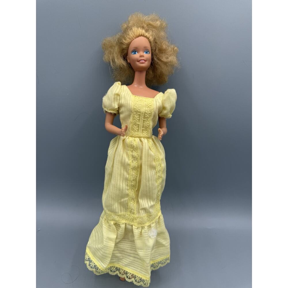 Vintage 1980s Barbie Doll Blonde Superstar Yellow Lace Dress TLC